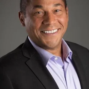 Photo star :  Ernie Pitts