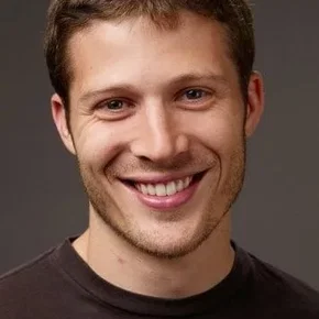 Photo star : Zach Gilford