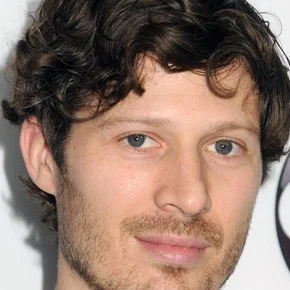 Photo star : Zach Gilford