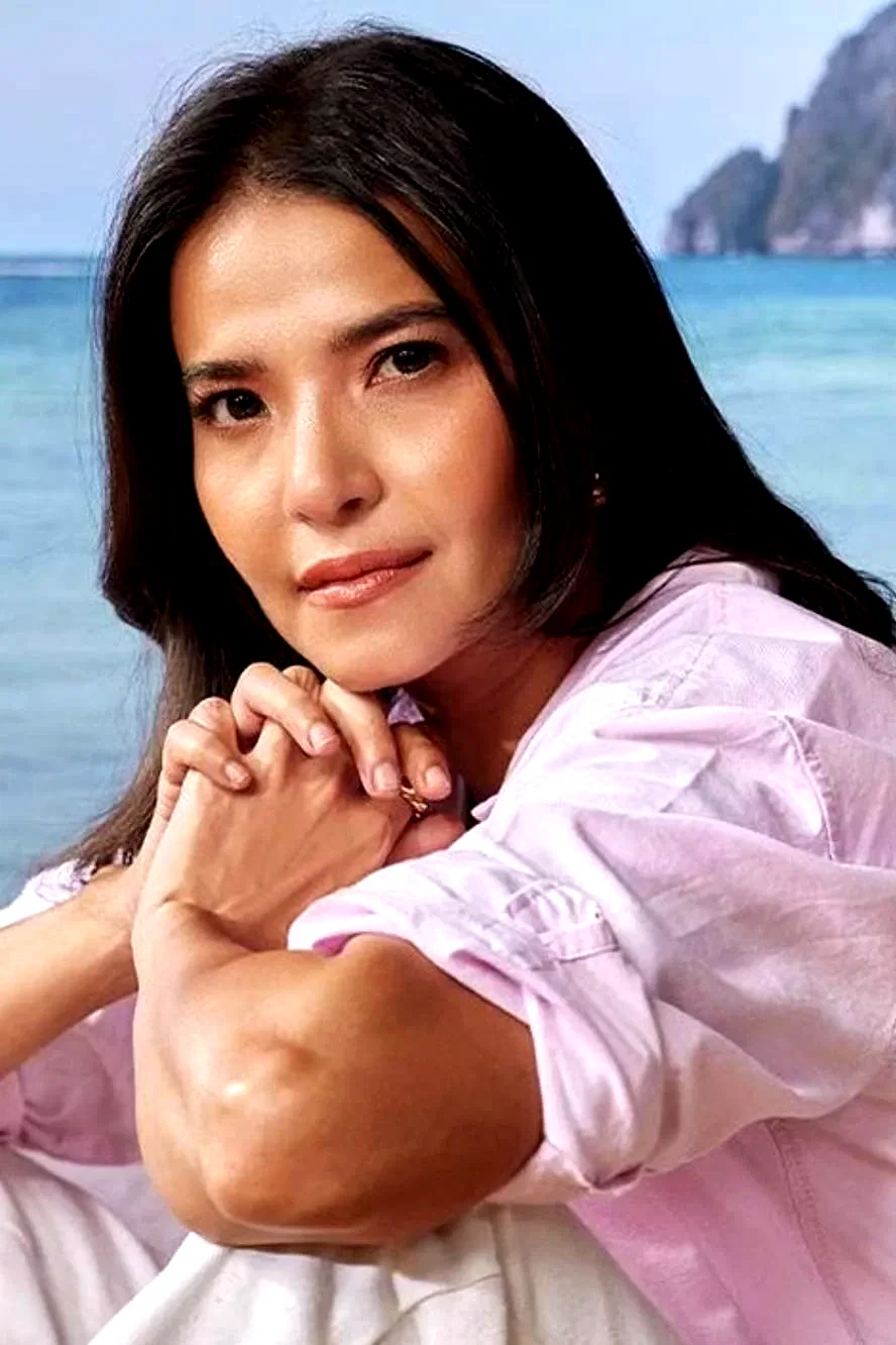 Alessandra de Rossi