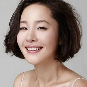 Photo star :   Ji-won Uhm 