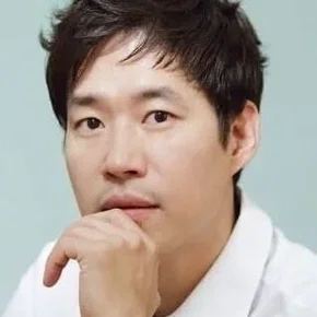 Photo star :  Yoo Joon-Sang