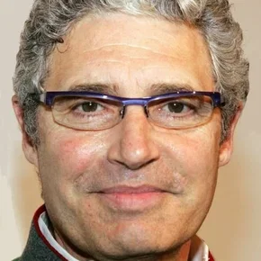 Photo star : Michael Nouri