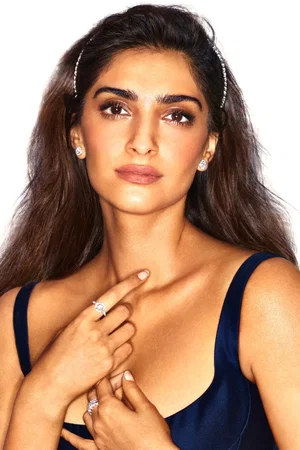  Sonam Kapoor Ahuja photo