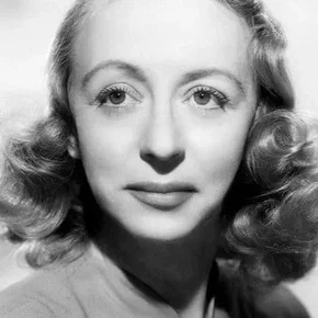 Photo star : Thora Hird