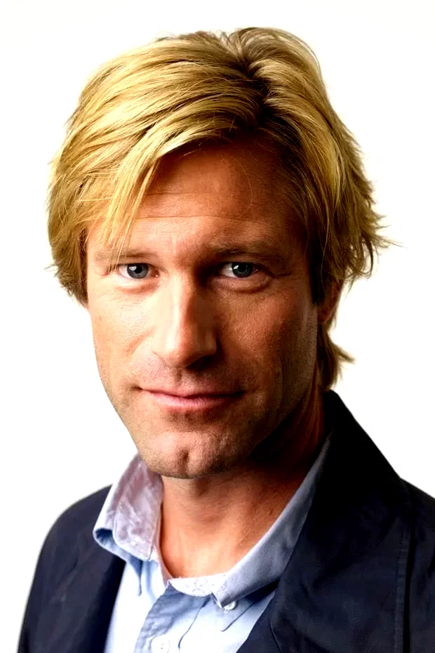 Aaron Eckhart