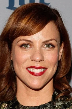 Sarah  Burns  photo