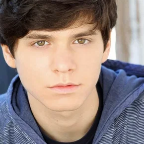 Photo star : Braeden Lemasters