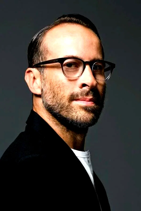 Jason Lee