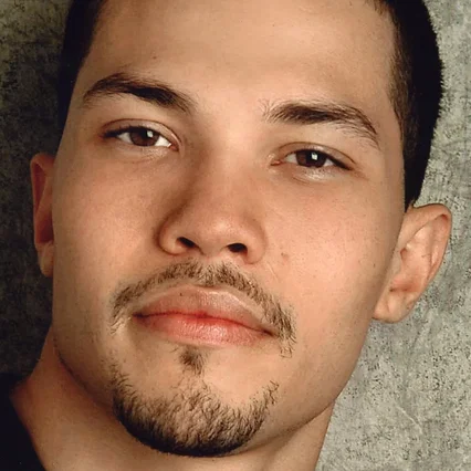  Cory Fernandez