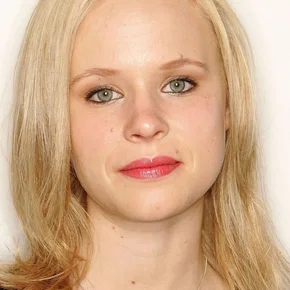 Photo star : Thora Birch