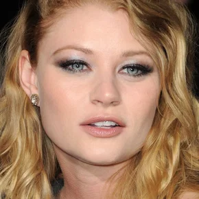 Photo star : Emilie de Ravin