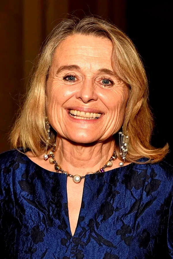Sinéad Cusack