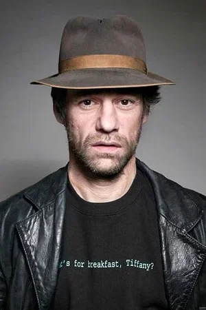 Birol Ünel photo