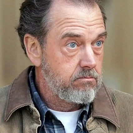 Gregory Itzin