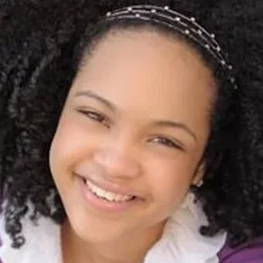 Photo star :  Emerald-Angel Young