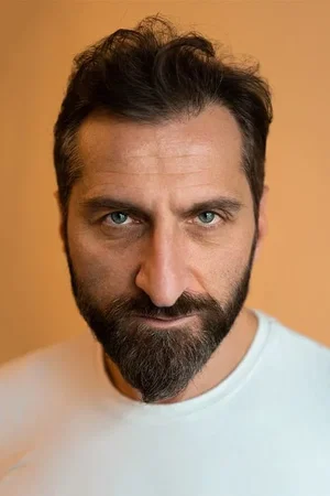 Tim Seyfi photo