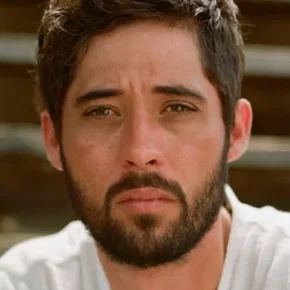 Photo star : Ryan  Bingham