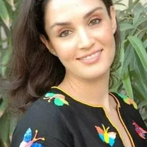  Sonya Jehan