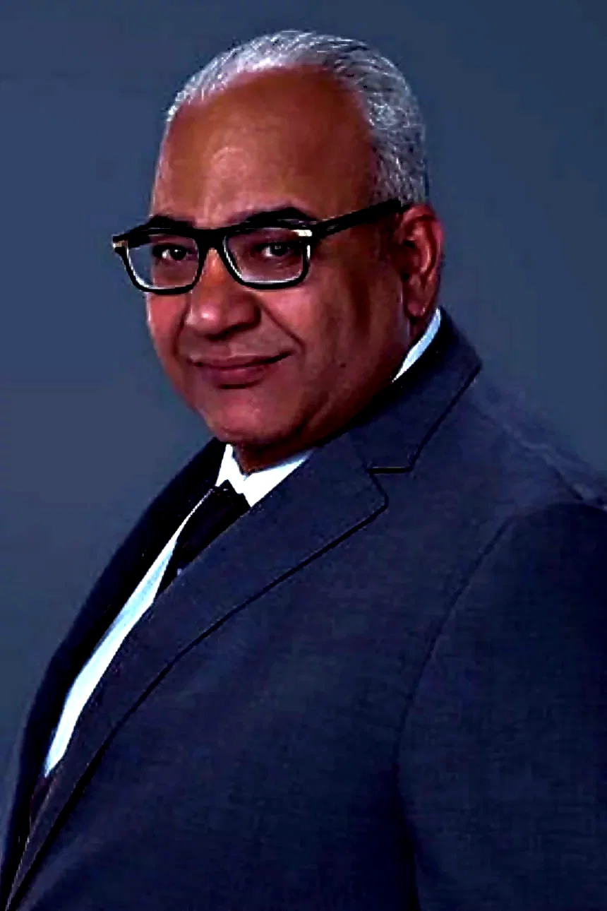  Bayoumi Fouad