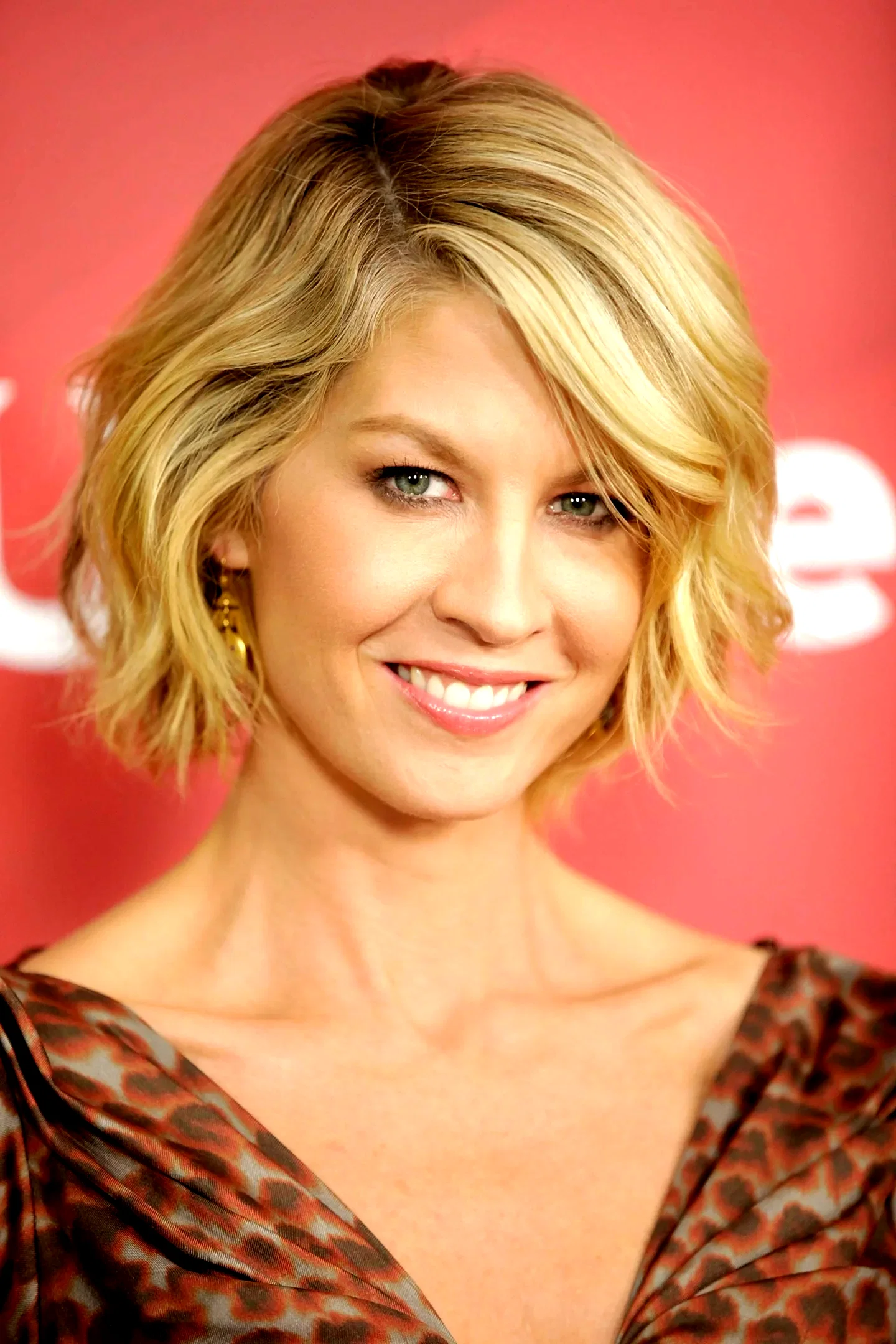 Jenna Elfman