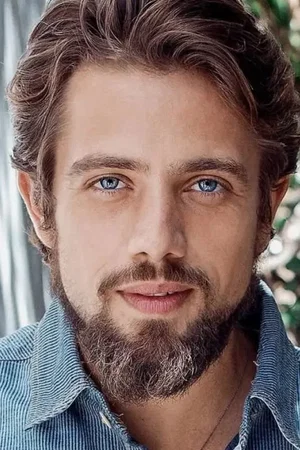 Rafael Cardoso photo