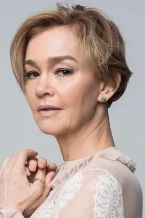  Julia Lemmertz