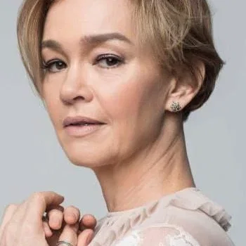  Julia Lemmertz