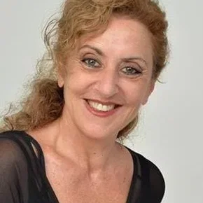 Photo star :  Gea Martire