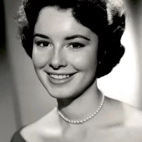 Photo star :  Gigi Perreau