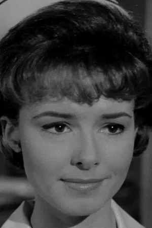  Gigi Perreau