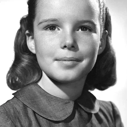  Gigi Perreau