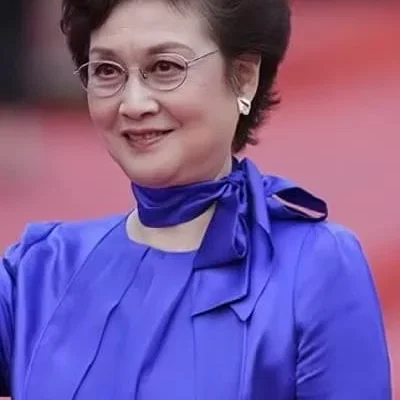  Cao Yindi