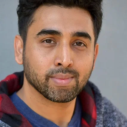  Qamar Khokhar