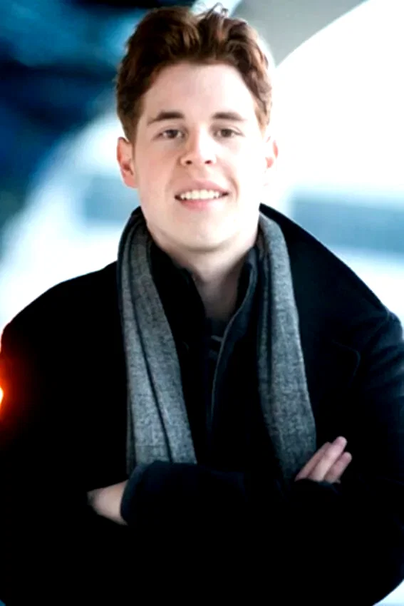  Nicholas Carey