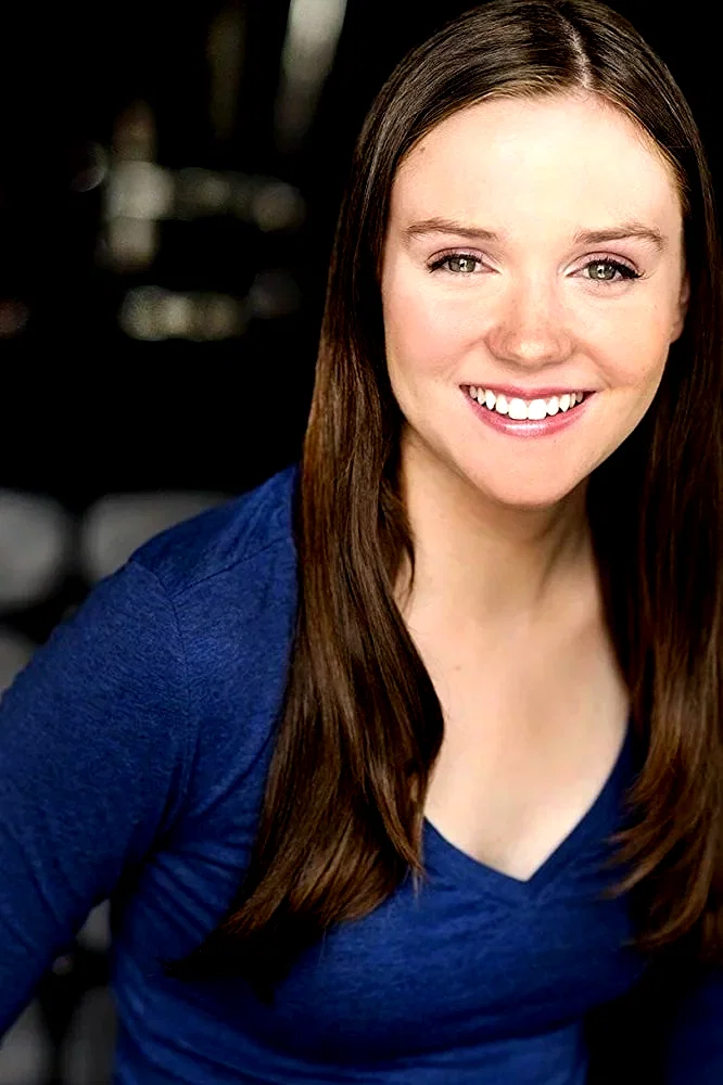  Ava Hughes