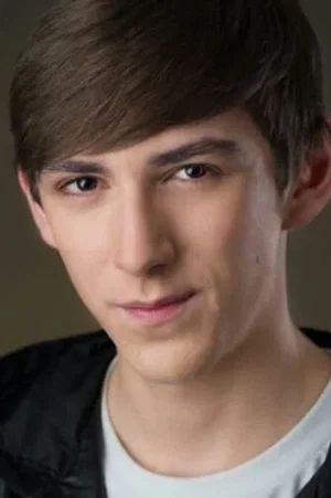  Harrison Houde photo