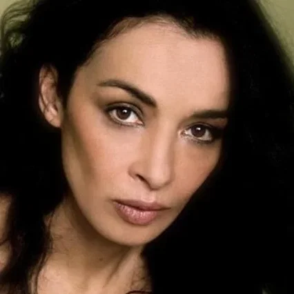 Nozha Khouadra