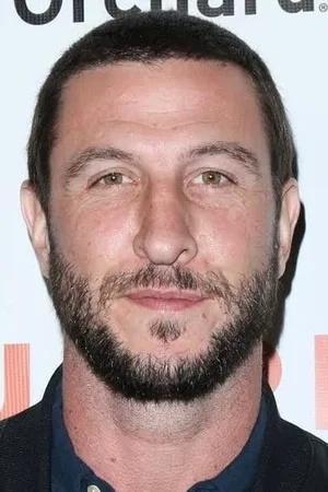 Pablo Schreiber photo
