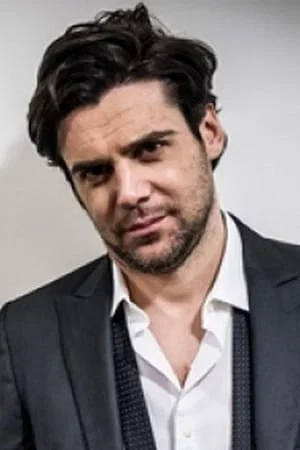  Francesco Albanese photo