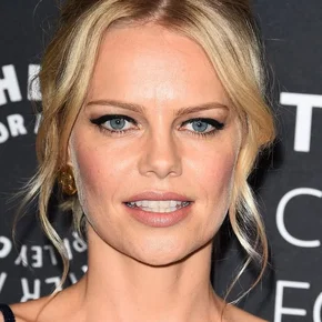 Photo star : Mircea Monroe