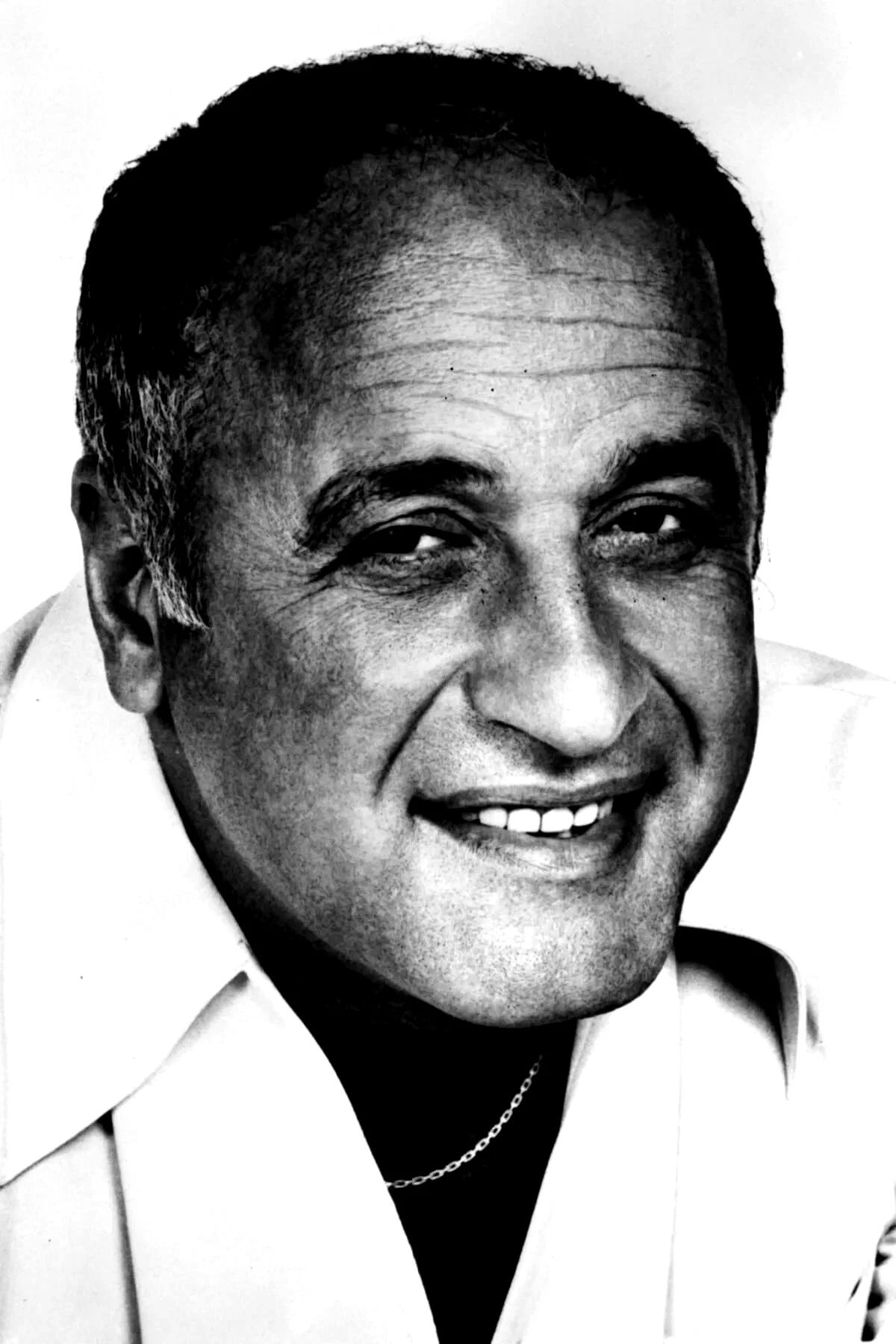  Vic Tayback