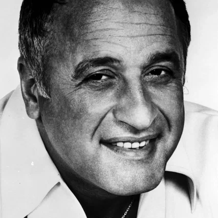  Vic Tayback