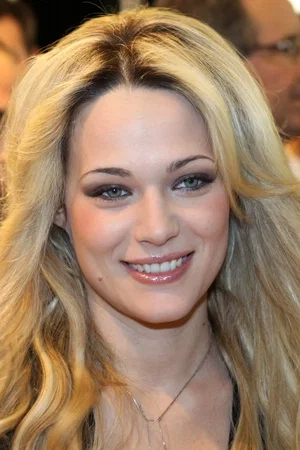  Laura Chiatti photo