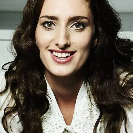 Jessica  Knappett