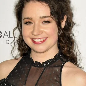 Photo star : Sarah Steele