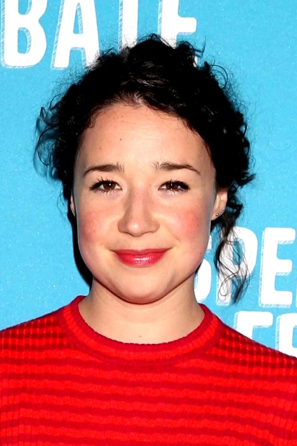 Sarah Steele
