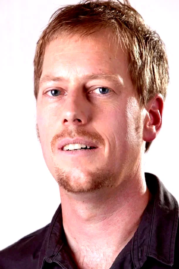  Damon Berry