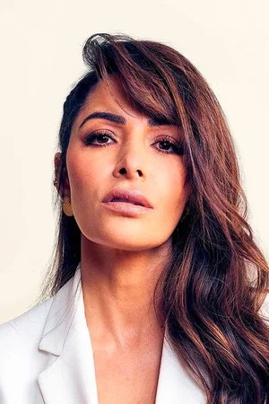 Photo de Sarah Shahi