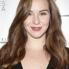 Photo star :  Camryn Grimes